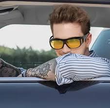 gid://shopify/MediaImage/30333520281700